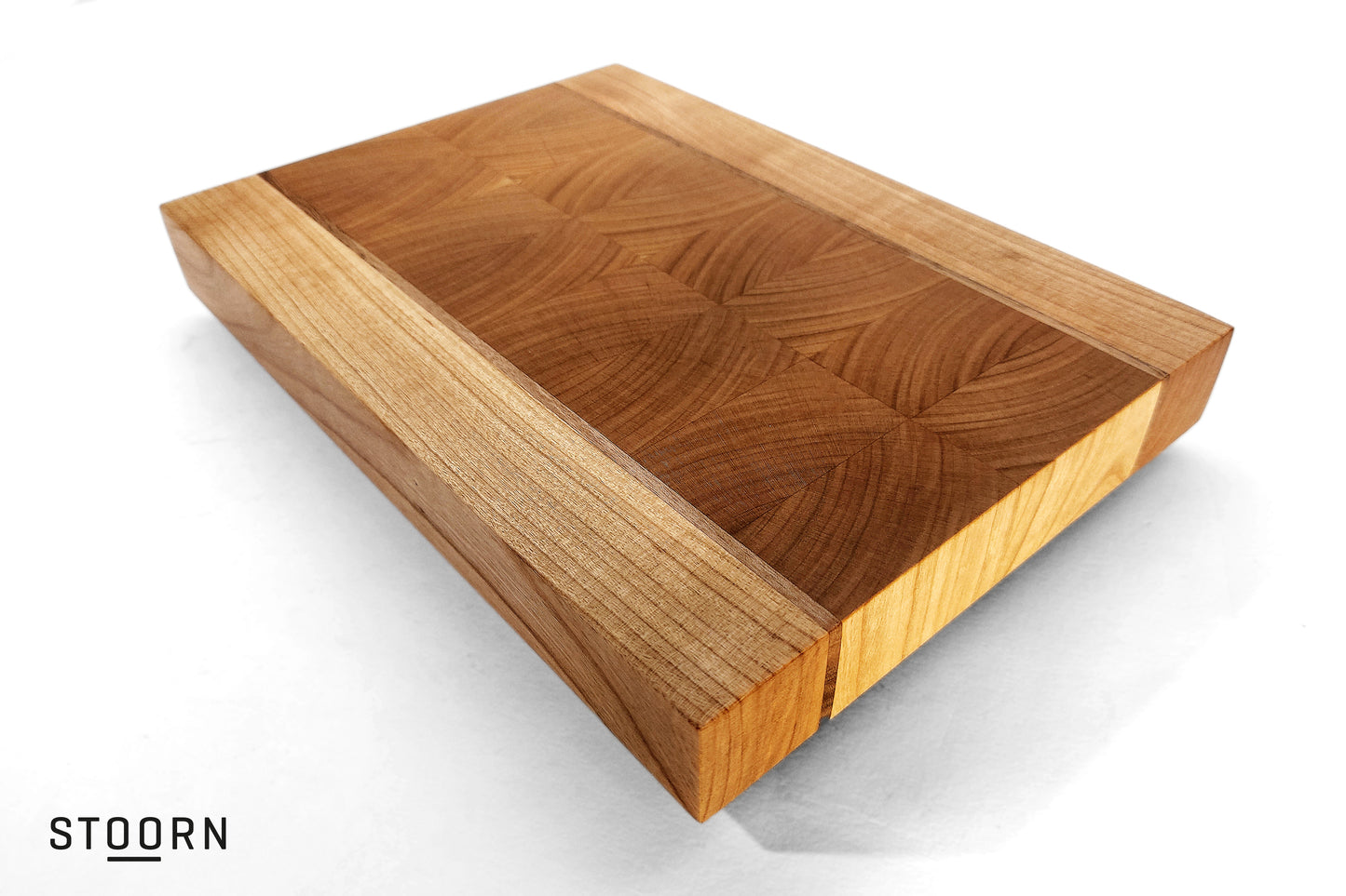 Cherry and walnut chopping board - FR_CH_02