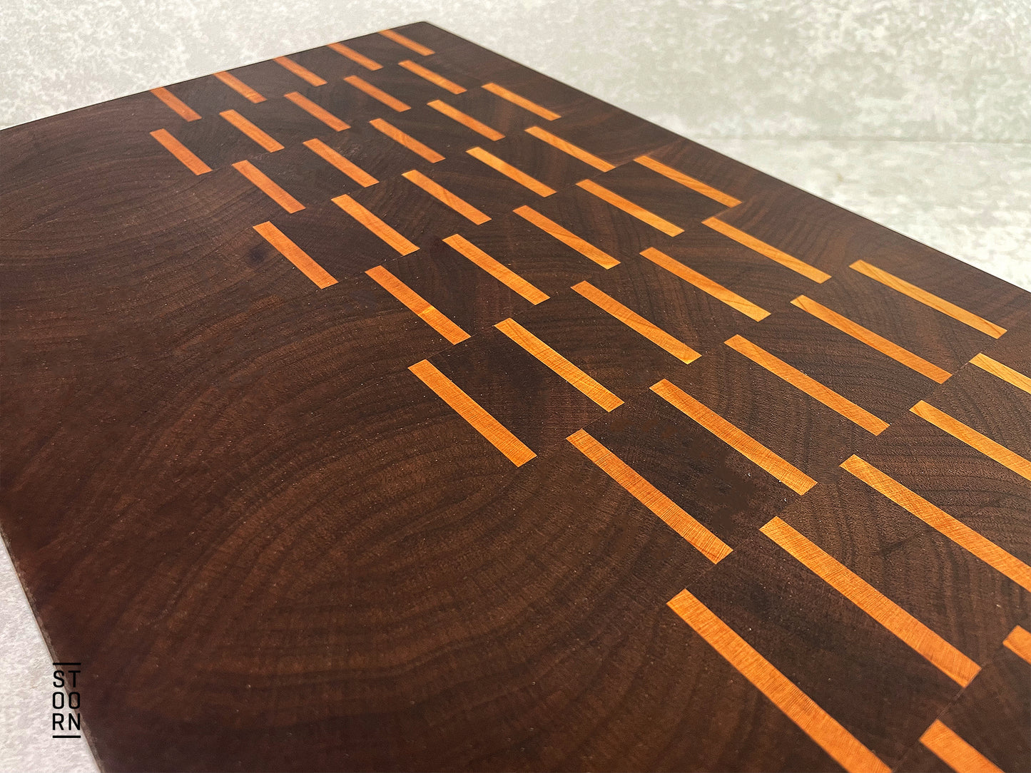 Black walnut and wild cherry chopping board - RH-BW-42