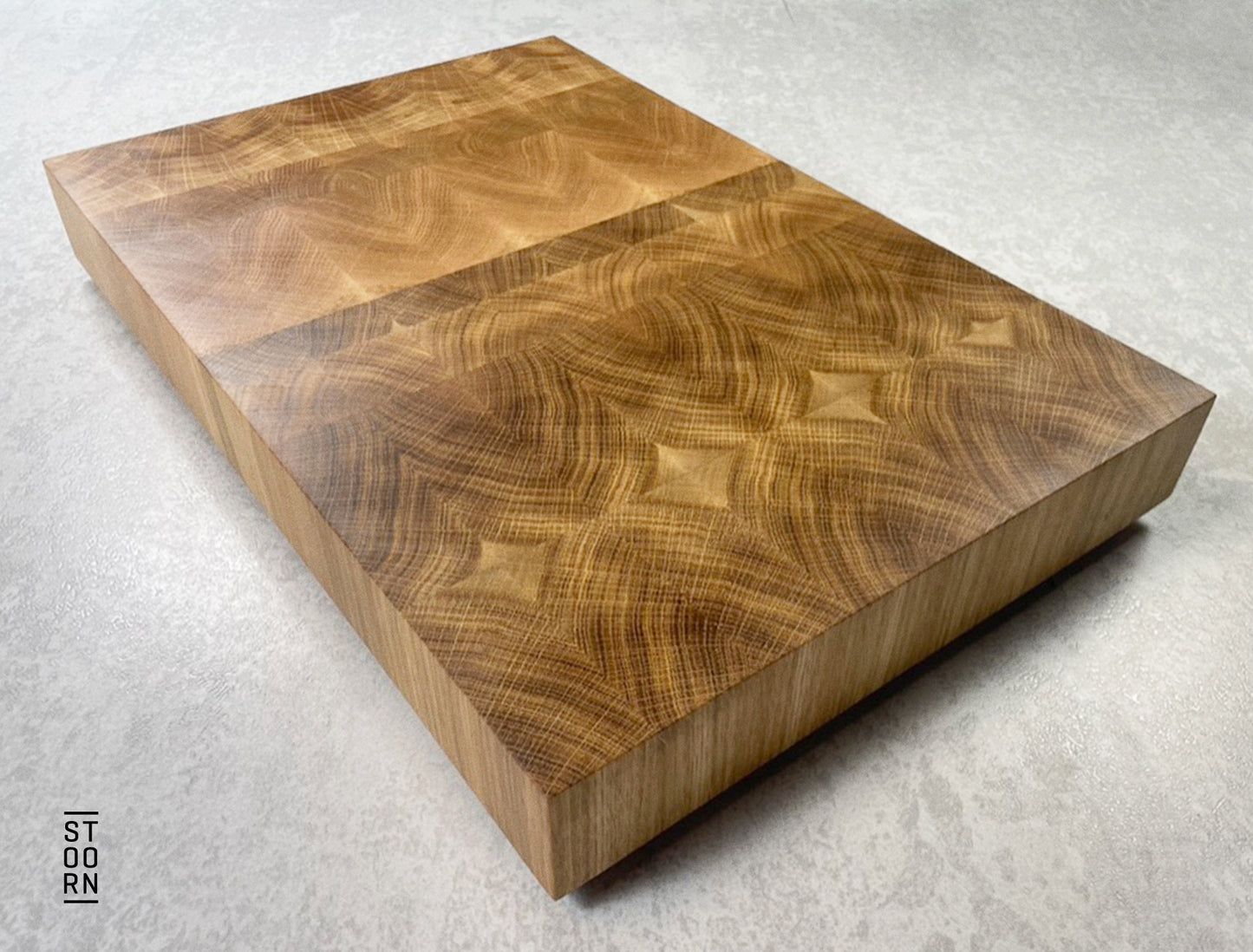 Oak end grain cutting board - PR-OA-09